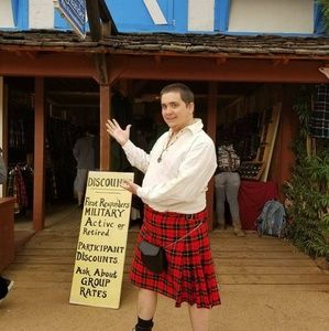 Meet your Posher, Chris